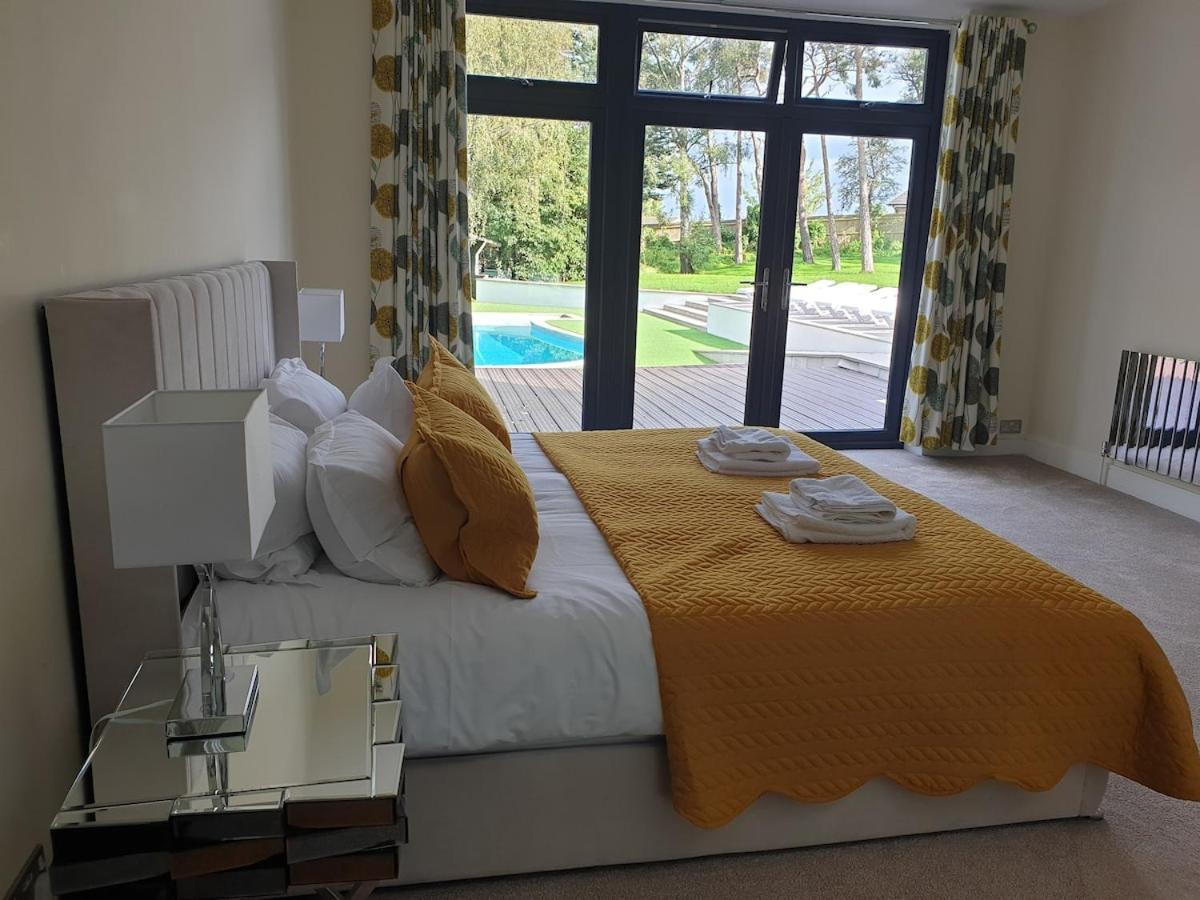 Tranquil & Unique Villa On The Uk'S Sunniest Place Ratton Kültér fotó
