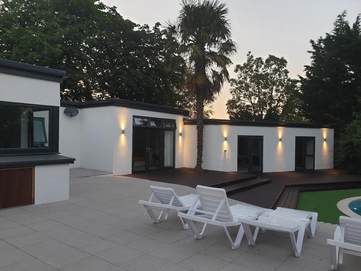 Tranquil & Unique Villa On The Uk'S Sunniest Place Ratton Kültér fotó